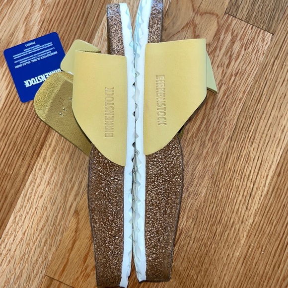 NWT Birkenstock Madrid Ochre Yellow Big Buckle Sandal size 6 - Picture 6 of 12